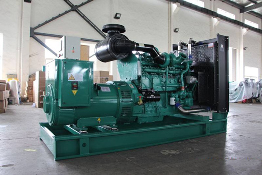 盐湖320kw康明斯柴油发电车出租组图片 盐湖320kw康明斯柴油发电车出租组图片